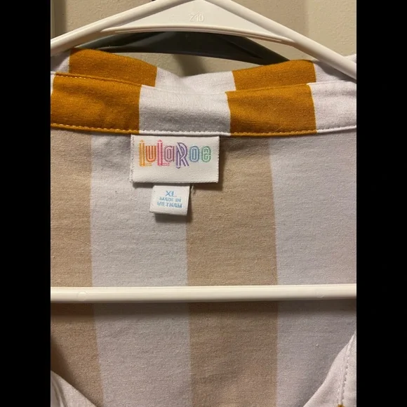 lularoe Charlie - Picture 4 of 4